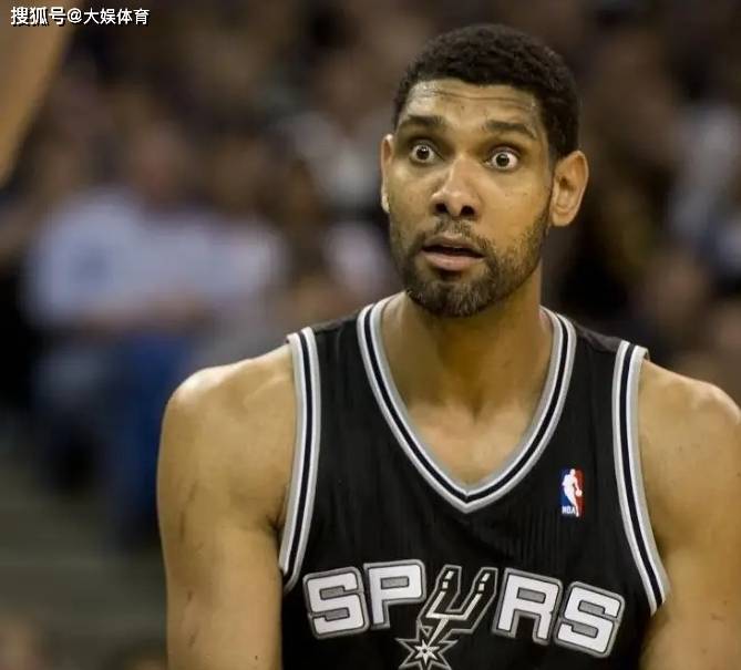 每体：阿劳霍大概率将在周中欧冠继续首发，加西亚代替孔德（每体：阿劳霍周中欧冠大概率继续首发，加西亚将取代孔德）