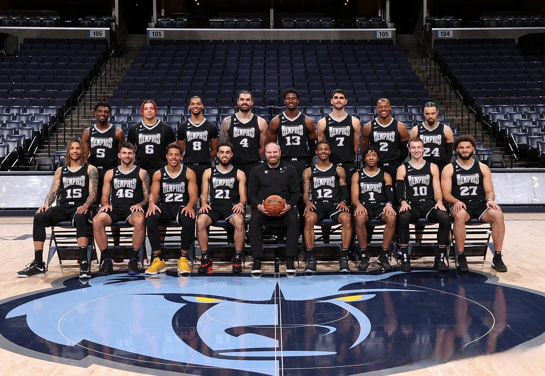 未来可期，李新翔中超处子赛季即收获6球3助（李新翔中超首季斩获6球3助，前景可期）