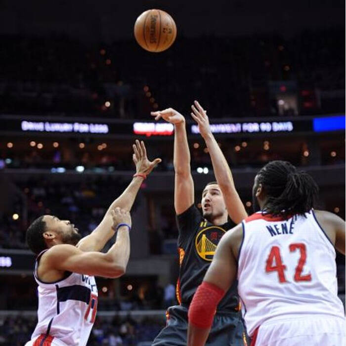 阿斯：拜仁加紧与于帕梅卡诺续约谈判，皇马考虑科纳特为备选（阿斯报：拜仁加快与于帕梅卡诺续约谈判，皇马将科纳特视作备选）